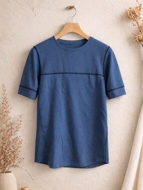 Marc by Marc Jacobs Logo Tee Blue Medium Exposed Seam Cotton NWT